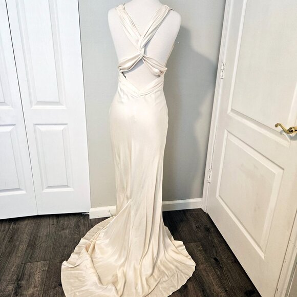 Nicole Miller Style DG0021 100% Ivory Silk Dress Size 6 - Picture 11 of 15